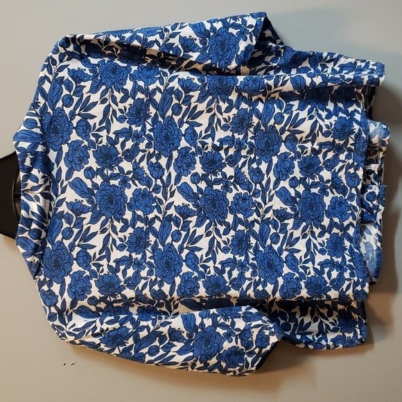 Midnight Sky, Blue and White Linen Blend Floral Crop Top/Jacket - Picture 2 of 6